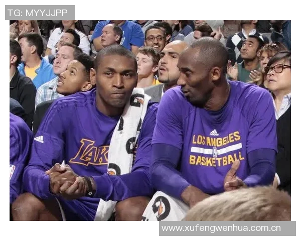 阿里纳斯谈布朗尼母亲与队友约会引发的调侃是否有更深层含义 阿里纳斯谈布朗尼母亲与队友约会引发的调侃是否有更深层含义