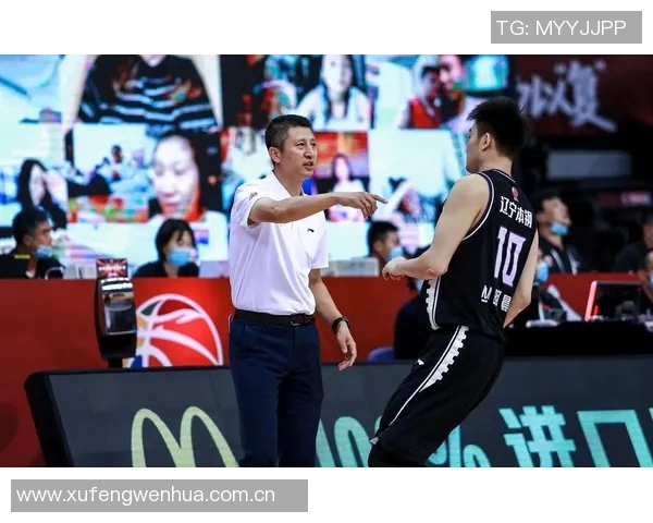 卢指导谈球员融入期待保持本色不改变打法的理念与实践