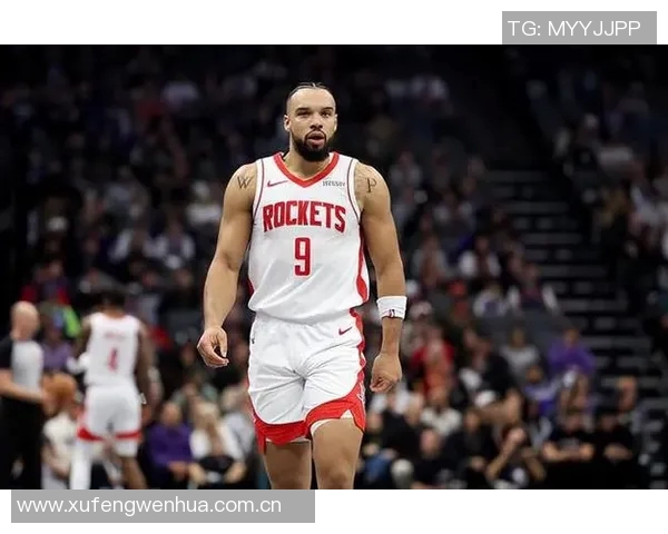 狄龙高效表现助力球队获胜三分球命中率惊人贡献10分 狄龙高效表现助力球队获胜三分球命中率惊人贡献10分