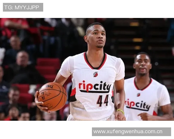 雄鹿因科斯塔斯无法签双向合同选择签下老五增强阵容深度 雄鹿因科斯塔斯无法签双向合同选择签下老五增强阵容深度