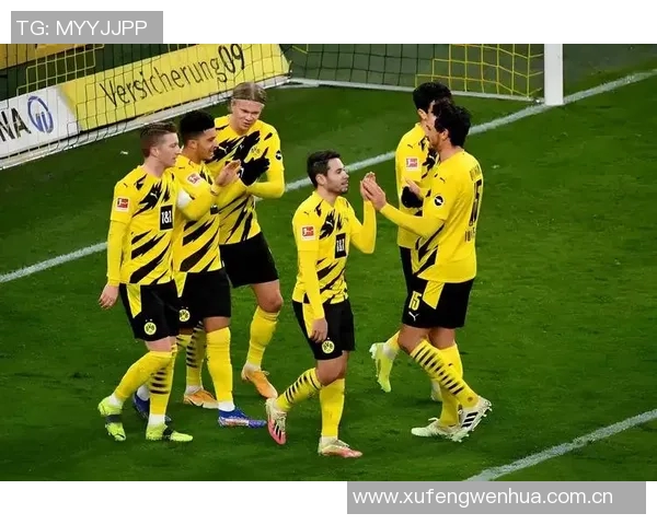 尤文图斯和多特蒙德关注拜仁18岁边锋利奇纳合同明夏到期情况