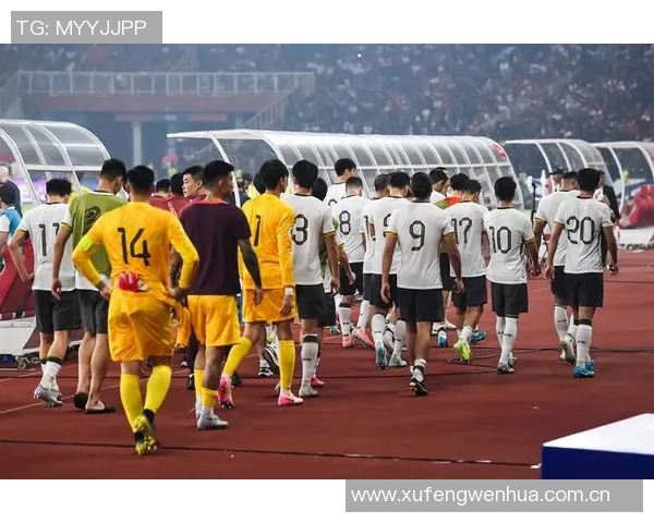 媒体人分享U22国足谢场视频见证胜利球队在雄起声中感动离场 媒体人分享U22国足谢场视频见证胜利球队在雄起声中感动离场