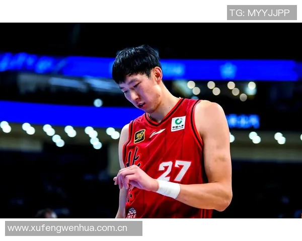 贾尔斯单节高效表现力争上游力抗首钢五虎合力得分优势