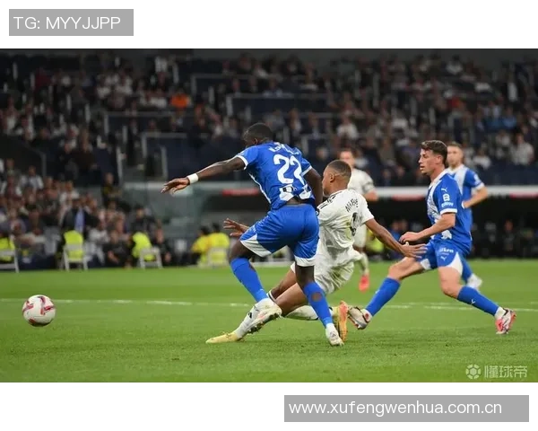 早报：罗德里戈绝杀助皇马逆转阿拉维斯收获胜利