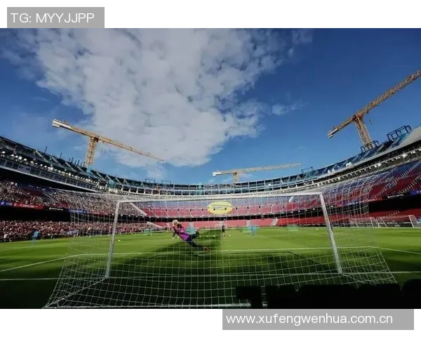 诺坎普球场现状揭秘巴萨将在此进行公开训练吸引球迷关注 诺坎普球场现状揭秘巴萨将在此进行公开训练吸引球迷关注